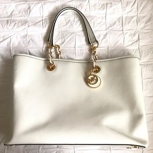 Michael Kors Cynthia Large Tote